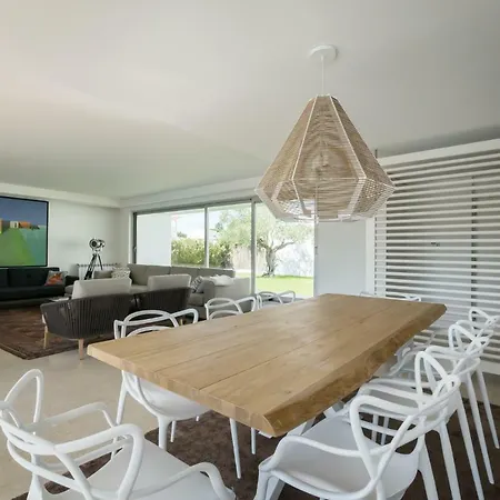 Premium Beach With 4 Bedrooms- Meco, * Сесимбра