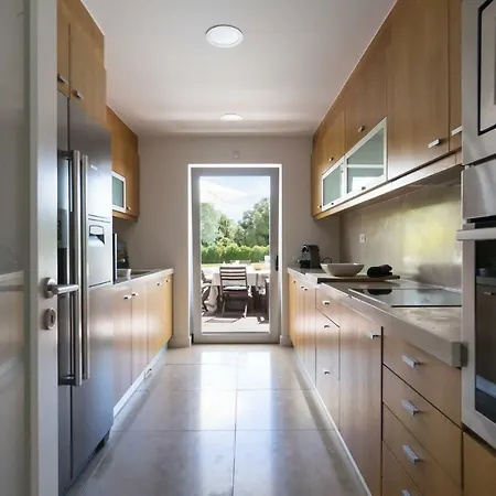 Premium Beach With 4 Bedrooms- Meco, Вилла