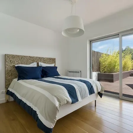 Premium Beach With 4 Bedrooms- Meco, Вилла